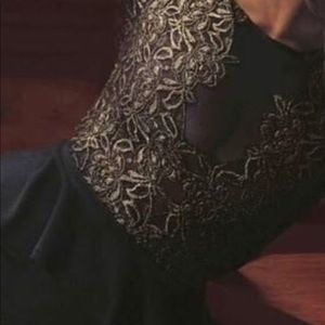 ✨Stunning Bebe Dress✨